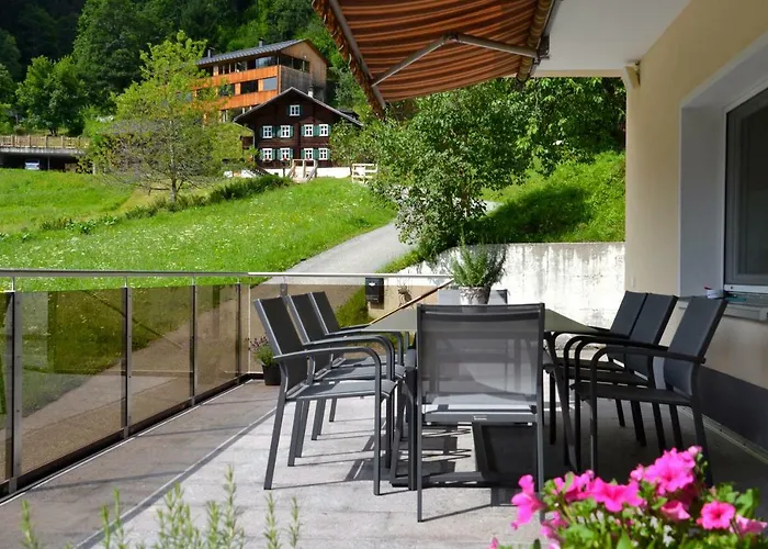 Christine 3* 加舒恩